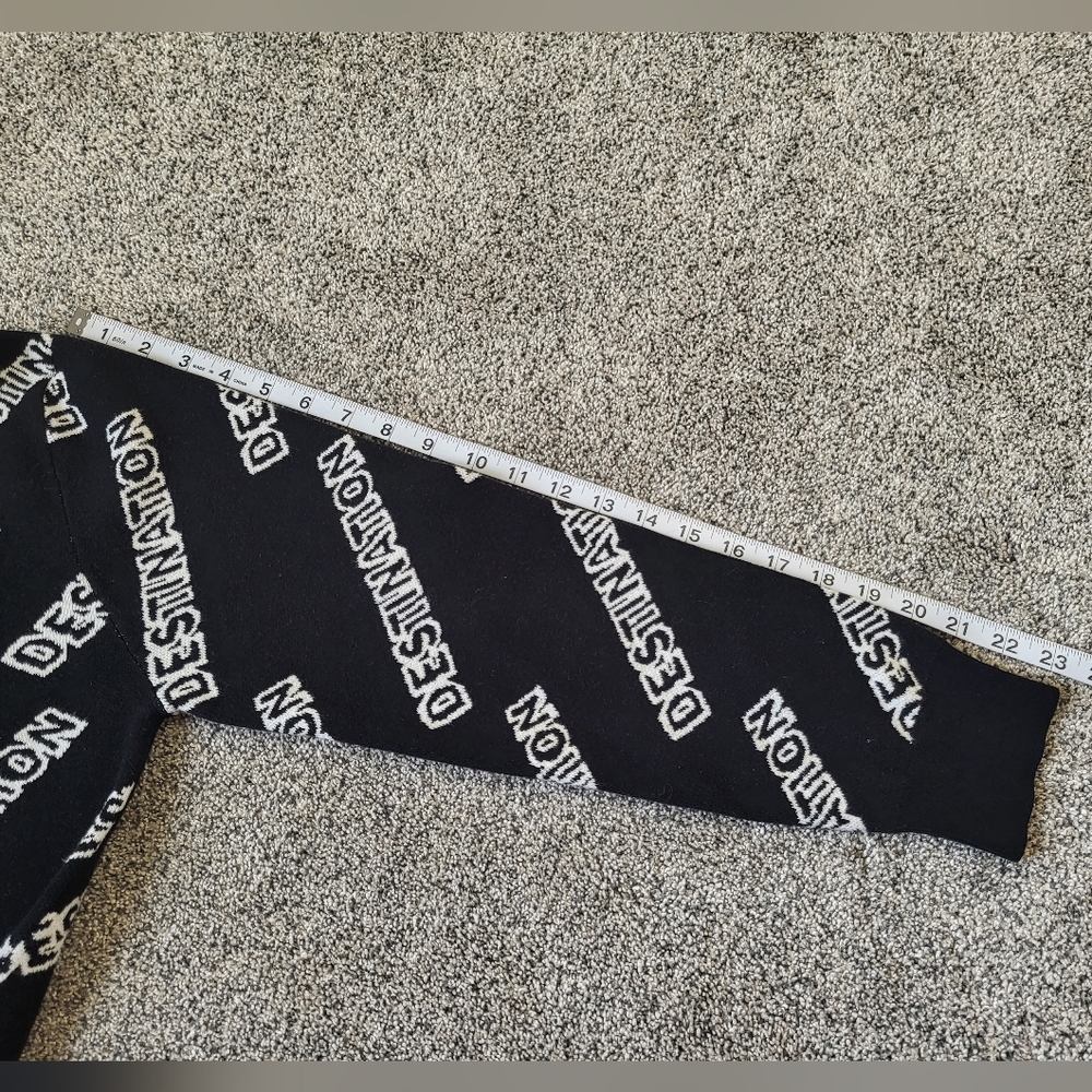 Urban Revivo Destination Sweater Size USA 40 - Picture 6 of 9